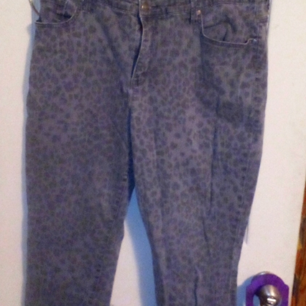 New Directions 18wr skinny printed jeans